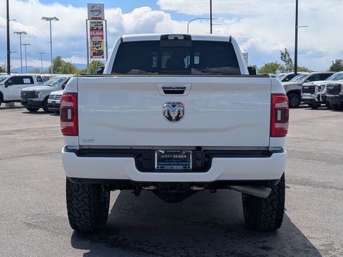 Used 2022 RAM 3500 Limited AWD/4WD image 4