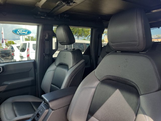 Used 2022 Ford Bronco Black Diamond AWD/4WD image 19