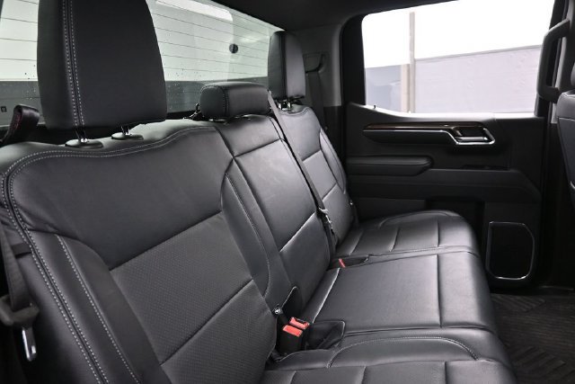 Used 2024 Chevrolet Silverado 1500 RST AWD/4WD image 25