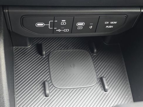 New 2025 Kia K4 GT-Line image 19