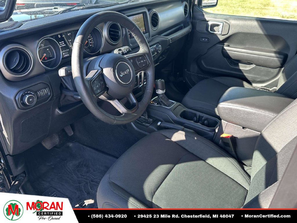 Used 2020 Jeep Wrangler Sport AWD/4WD image 12