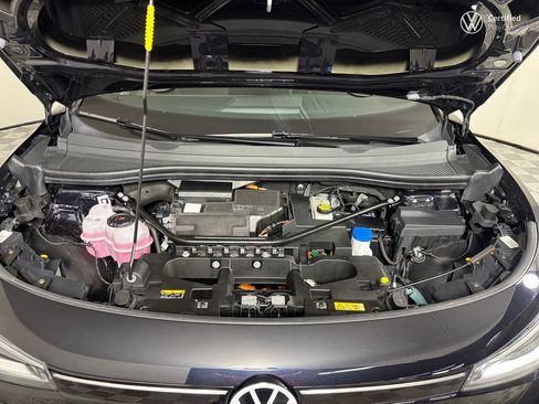 Used 2023 Volkswagen ID.4 Pro S Plus AWD/4WD image 25