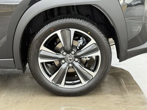 New 2025 Lexus UX 300h UX 300h image 15