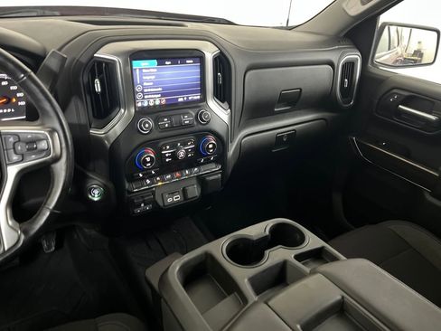 Used 2019 Chevrolet Silverado 1500 LT w/ All-Star Edition image 32