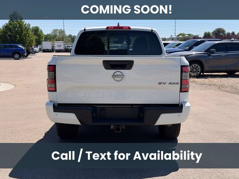 Used 2023 Nissan Frontier SV w/ SV Convenience Package AWD/4WD image 6