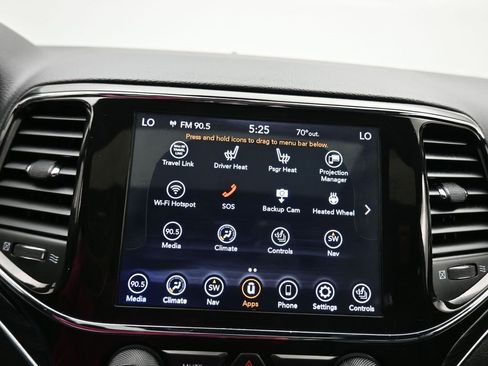 Used 2021 Jeep Grand Cherokee Limited image 16