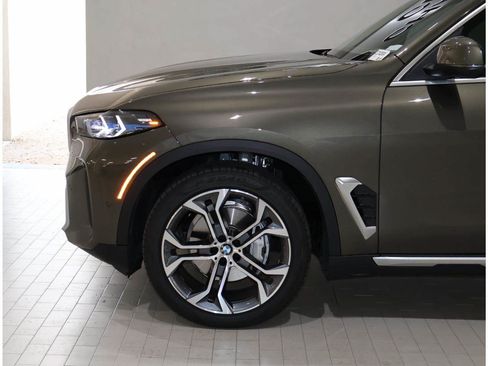 Used 2026 BMW X5 xDrive40i AWD/4WD image 4