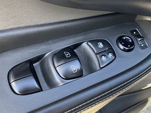 Certified 2020 Nissan Murano S w/ Technology Package image 21