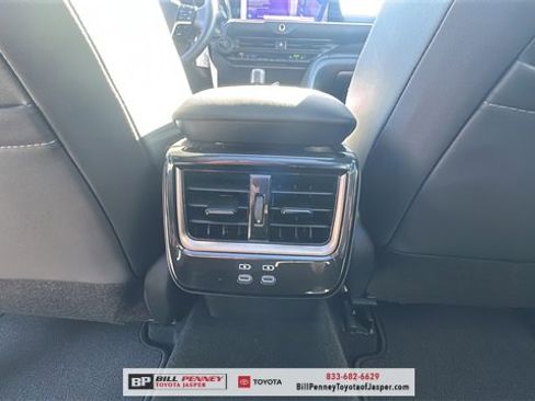 New 2026 Toyota Crown Signia image 14