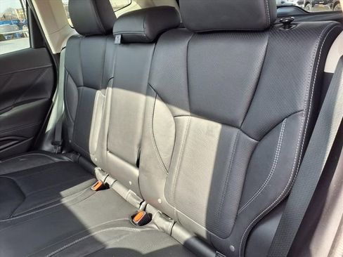 Used 2021 Subaru Forester Limited image 10