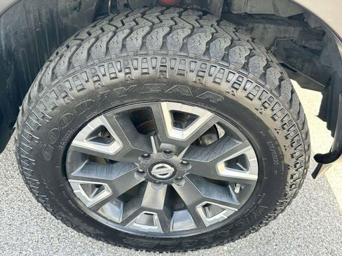 Used 2021 Nissan Titan Platinum Reserve RWD image 22