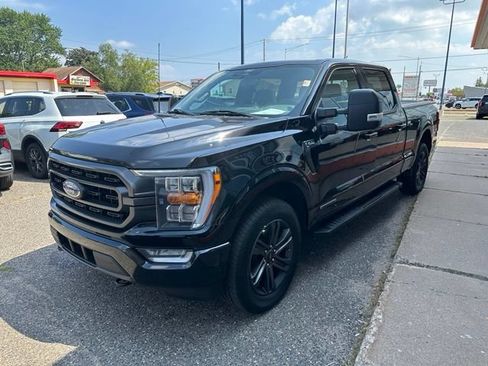 Used 2022 Ford F150 XLT w/ Equipment Group 302A High AWD/4WD image 3