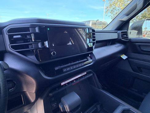 New 2026 Toyota Tundra SR image 17