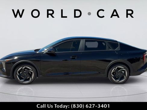 Certified 2025 Kia K4 EX FWD image 6