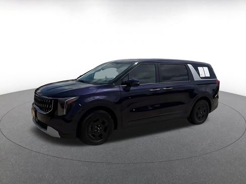 Used 2026 Kia Carnival FWD image 7