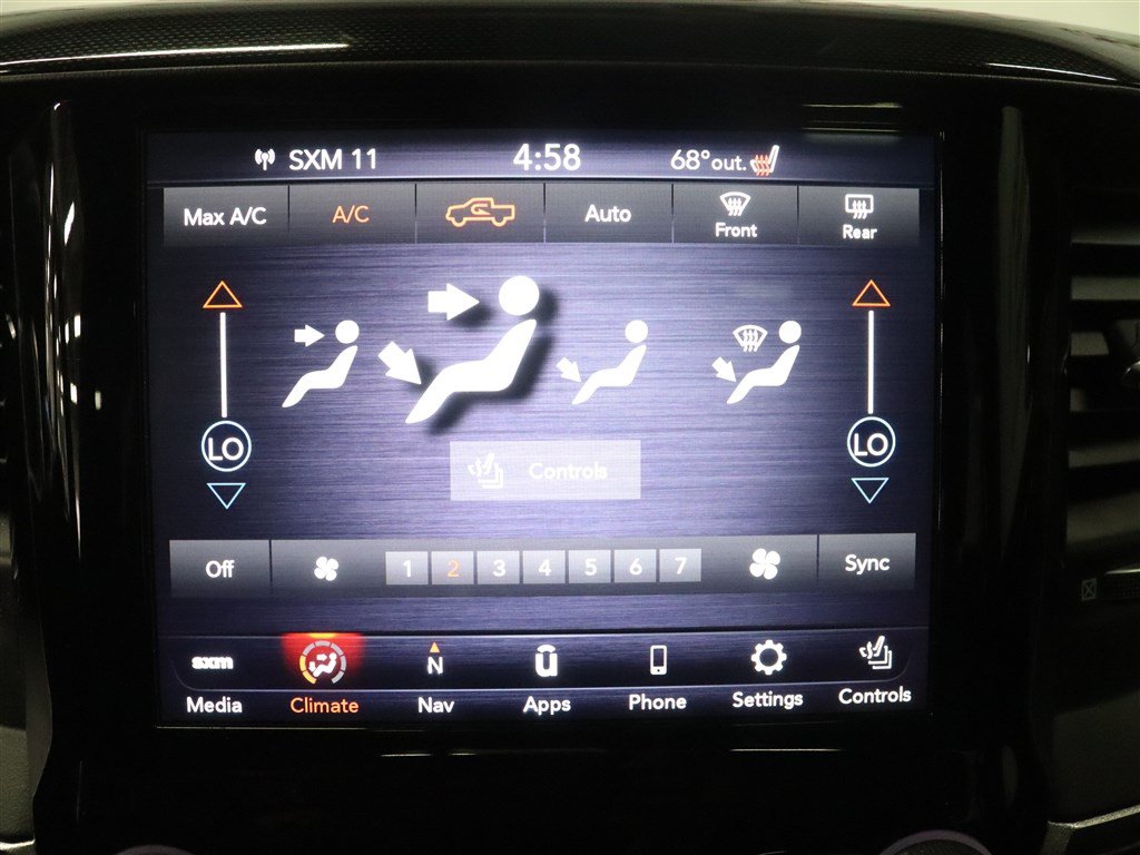 Used 2021 RAM 1500 Laramie AWD/4WD image 39
