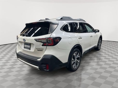 Used 2022 Subaru Outback Touring image 3
