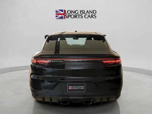 Used 2022 Porsche Cayenne Turbo GT AWD/4WD image 5