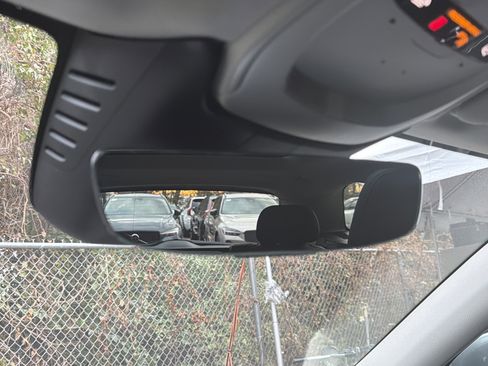 Certified 2023 Volvo XC60 B5 Plus w/ Protection Package Premier image 27