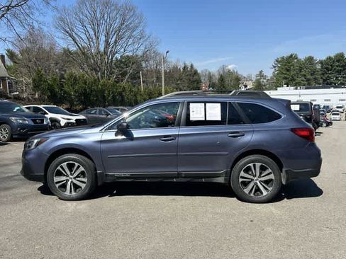 Used 2018 Subaru Outback 2.5i Limited image 2