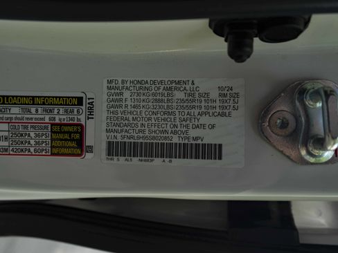 Used 2025 Honda Odyssey Elite image 49