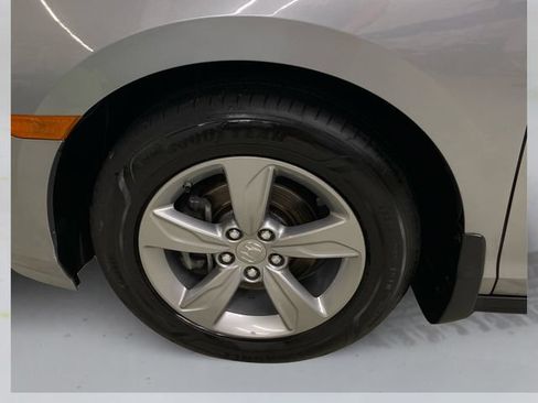 Used 2018 Honda Odyssey EX-L image 19