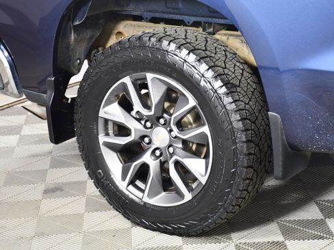 Used 2022 Chevrolet Silverado 1500 LT AWD/4WD image 55
