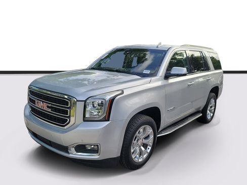 Used 2020 GMC Yukon SLT w/ Open Road Package AWD/4WD image 2