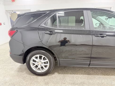 Certified 2024 Chevrolet Equinox LS w/ LS Convenience Package image 9