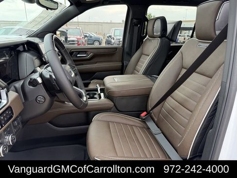 New 2026 GMC Yukon XL Denali Ultimate AWD/4WD image 23