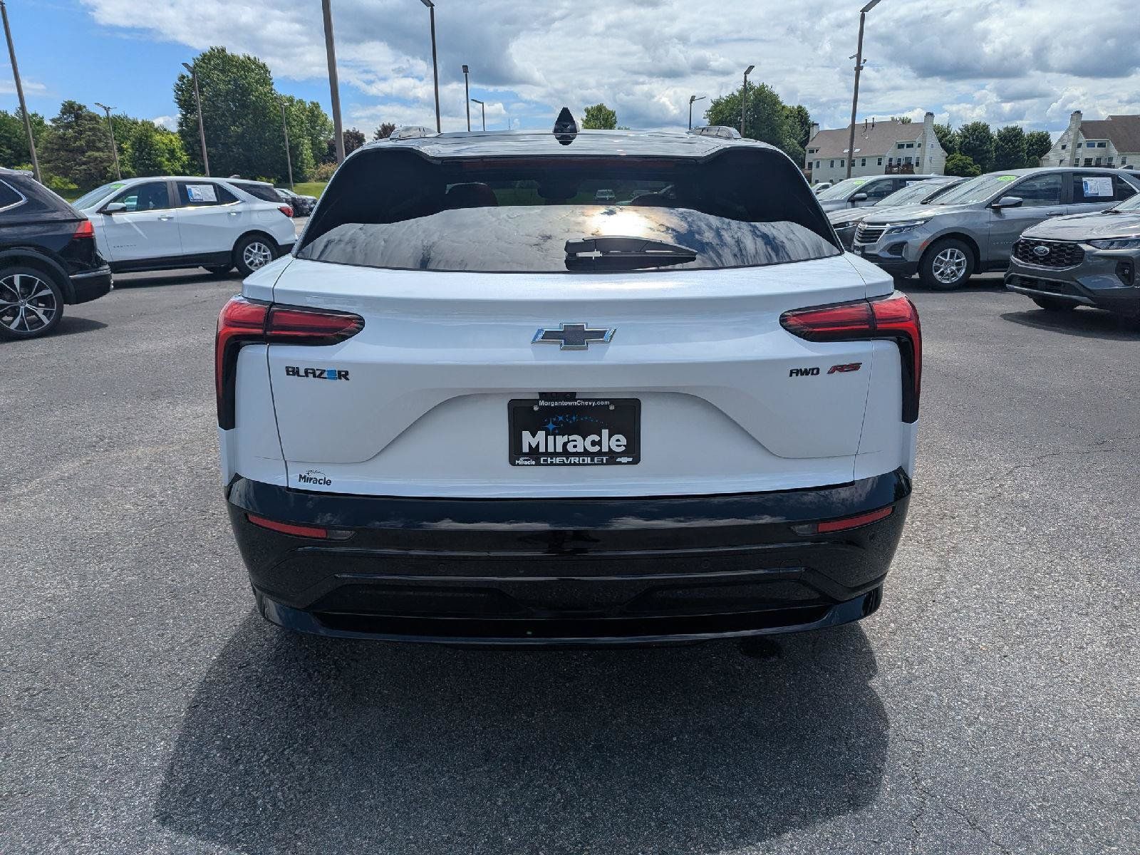New 2026 Chevrolet Blazer EV RS AWD/4WD image 31