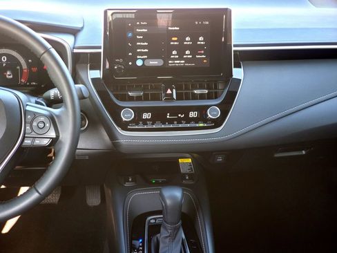 Used 2025 Toyota Corolla XSE image 28