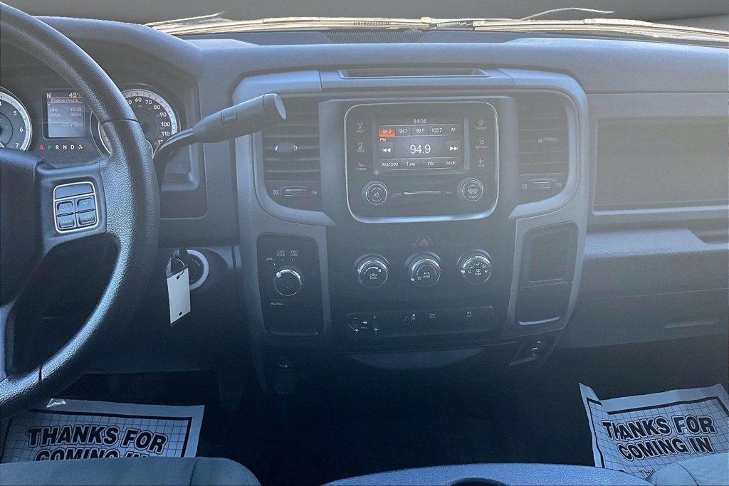 Used 2014 RAM 2500 Tradesman w/ Chrome Appearance Group AWD/4WD image 10