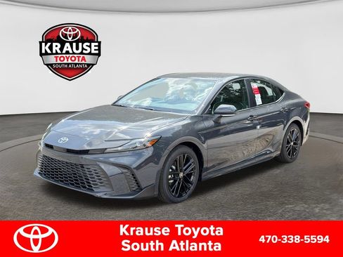 New 2026 Toyota Camry Hybrid FWD image 1