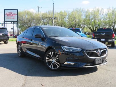 Used 2018 Buick Regal Essence w/ Driver Confidence Package #1