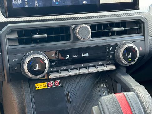 Used 2025 Toyota 4Runner TRD Pro AWD/4WD image 37