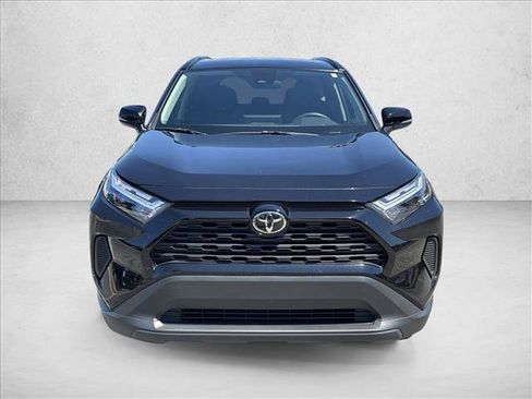 Certified 2025 Toyota RAV4 XLE FWD image 2