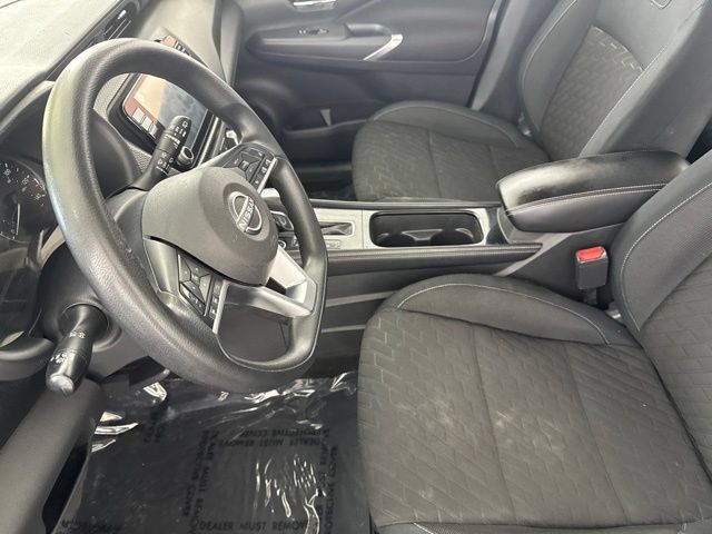 Used 2023 Nissan Kicks SV FWD image 20