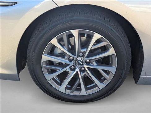 Used 2022 Lexus ES 350 image 21