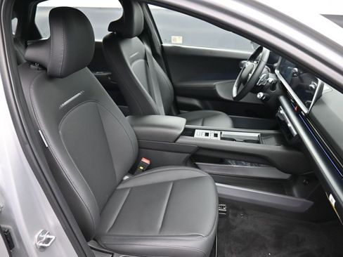 Used 2024 Hyundai Ioniq 6 SEL image 24