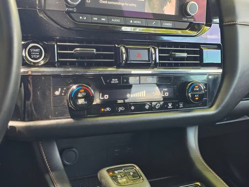 Used 2024 Nissan Pathfinder Rock Creek AWD/4WD image 27
