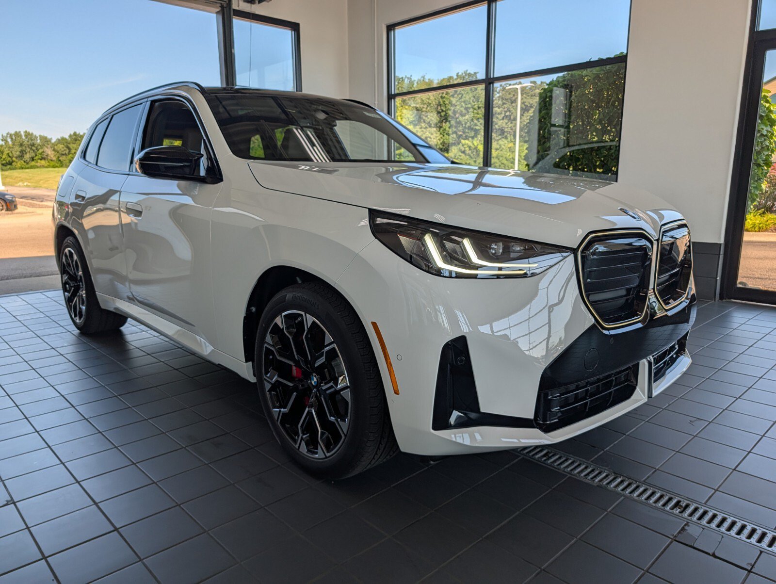 New 2026 BMW X3 M50 w/ Premium Package AWD/4WD image 1