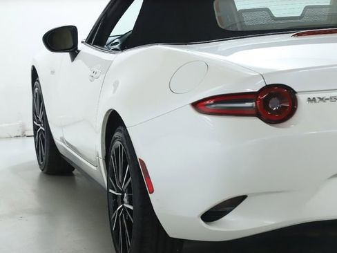 Certified 2024 MAZDA MX-5 Miata Grand Touring image 16
