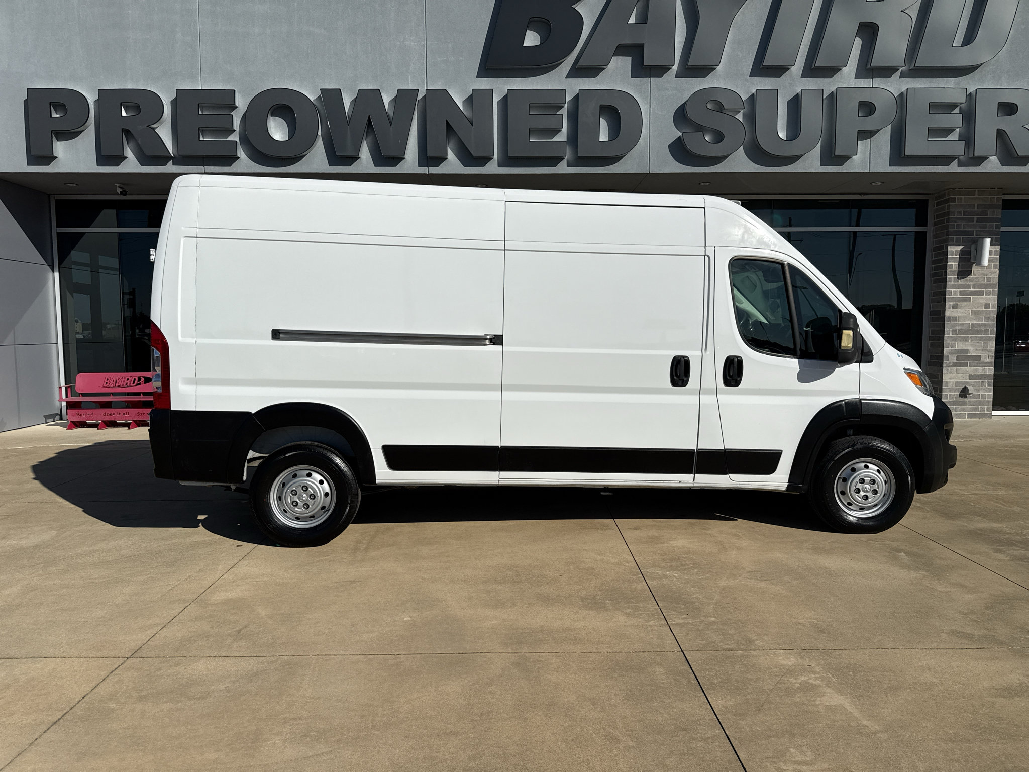 Used 2023 RAM ProMaster 2500 FWD image 8