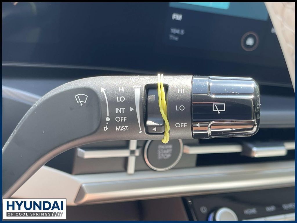 New 2027 Hyundai Santa Fe SEL FWD image 31