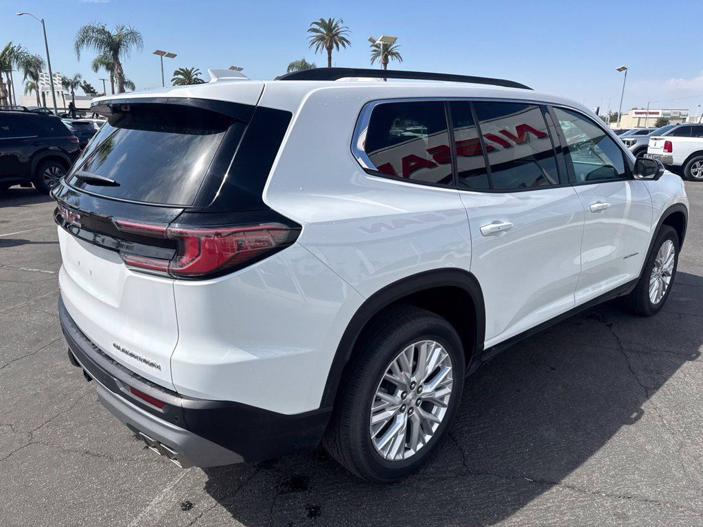 Used 2026 GMC Acadia Elevation w/ Elevation Premium Package FWD image 4