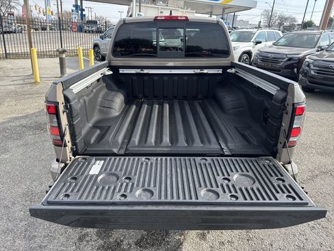 Used 2022 Nissan Frontier PRO-4X w/ Pro-4X Premium Package image 30