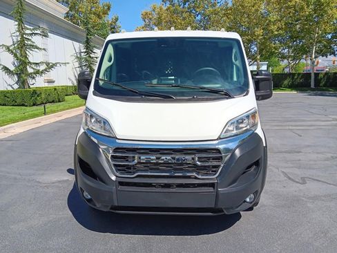 Used 2023 RAM ProMaster 2500 image 4