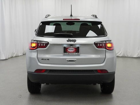 New 2026 Jeep Compass Latitude image 10
