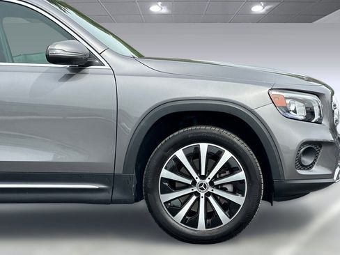 Used 2023 Mercedes-Benz GLB 250 4MATIC image 23